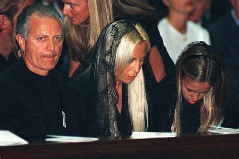 versace morte+|gianni versace funeral.